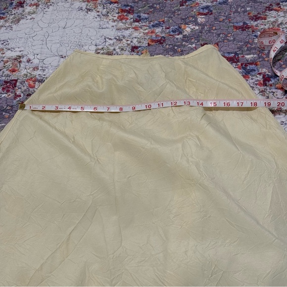 Banana Republic Yellow Skirt Size: XS - Picture 10 of 10